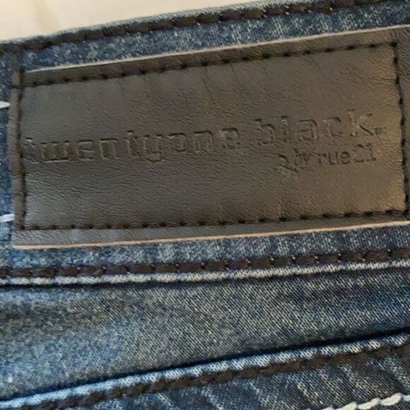 Twentyone Black Super Skinny Dark Wash Jeans 7/8 - Picture 10 of 14